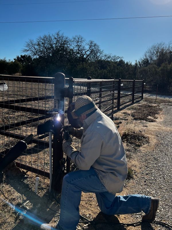 Pipe Entrances and Fences