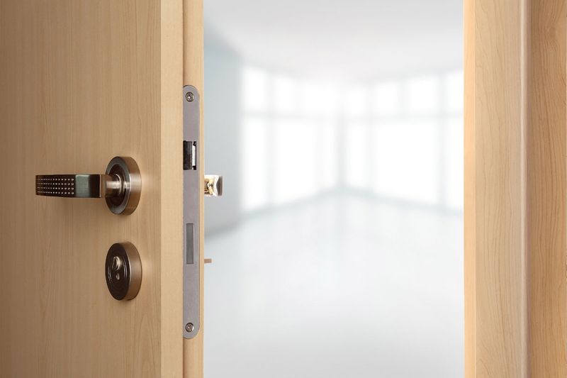 Commercial Lockouts