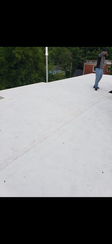 TPO Flat roof installation 