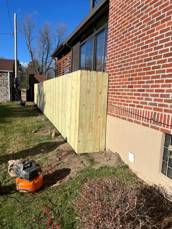 Transformative Privacy: Stunning Fence Installation by Fratelli Contracting