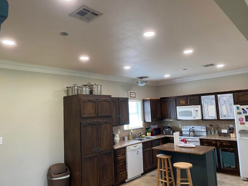 Lighting Installation & Repair