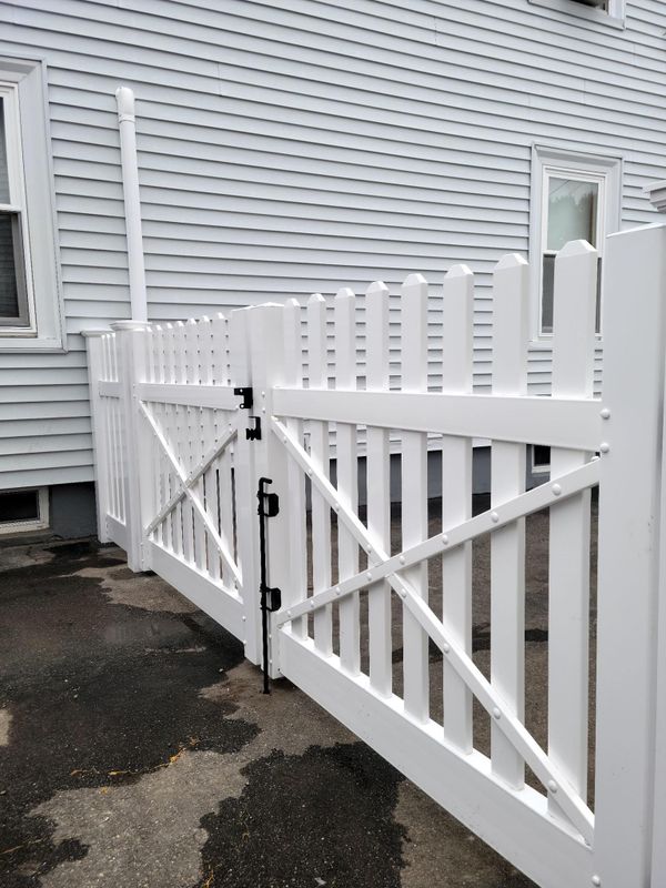 Vinyl Fences