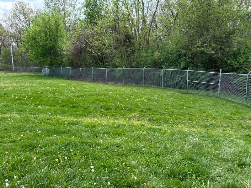 Commercial Fencing gallery