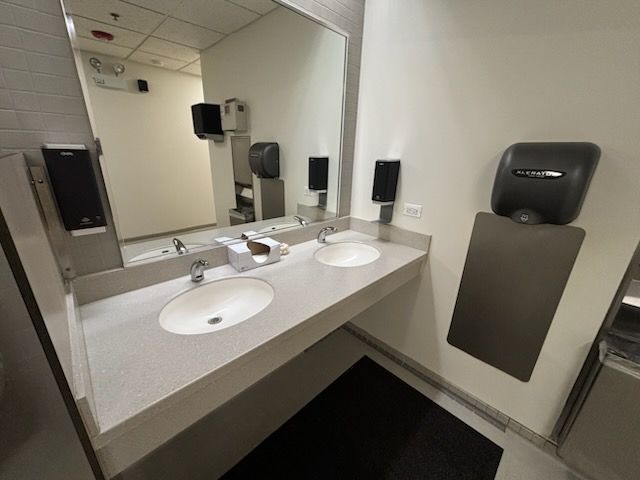 Commercial Deep Cleaning