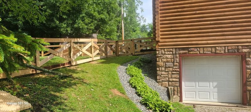 Custom Fence Design