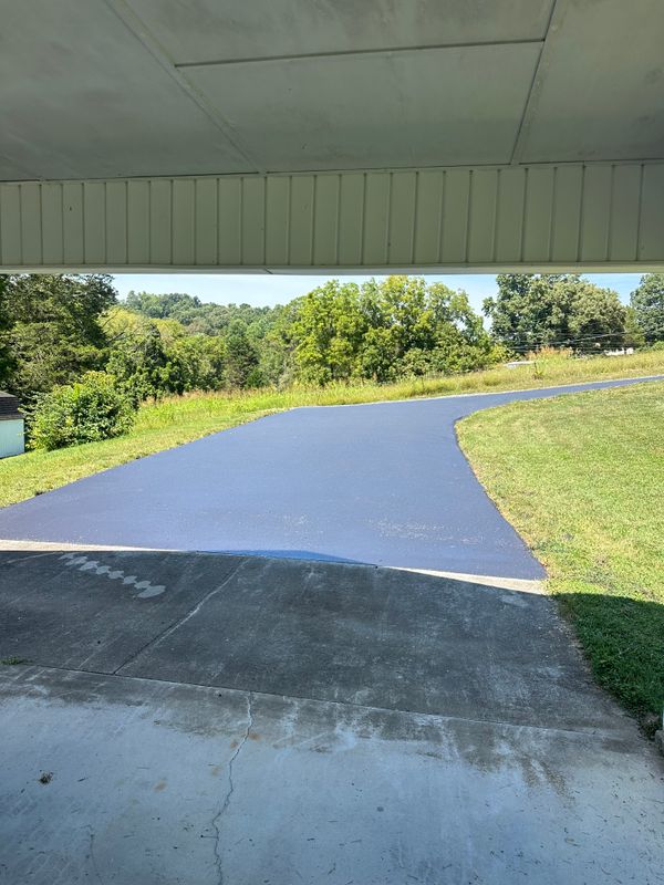 Asphalt Seal Coating