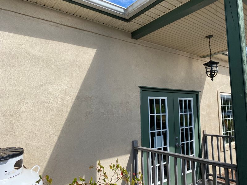 Stucco/Dryvit