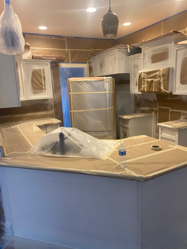 Kitchen and Cabinet Refinishing gallery