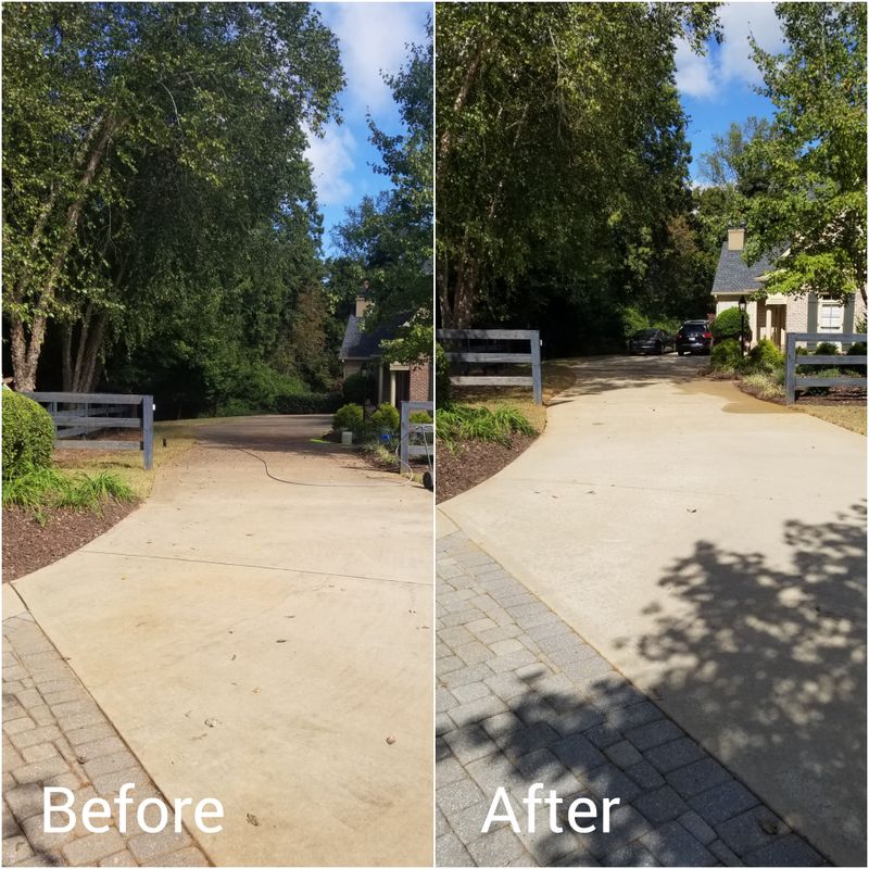 Revitalizing Roswell: CM Pro Wash's Complete Makeover of 12695 Old Surrey Place