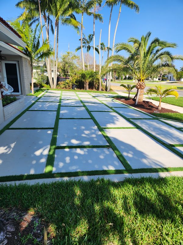 Concrete Squares with Faux Grass or Rocks