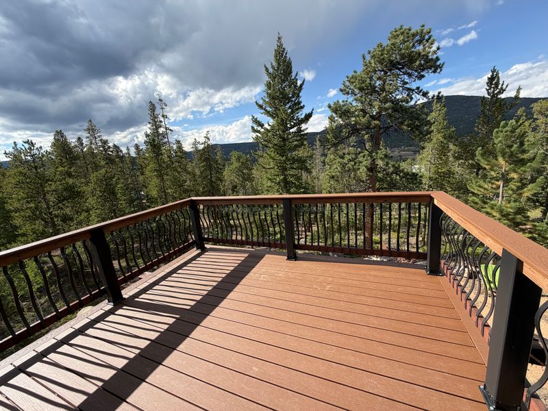 Deck Finishing and Repair