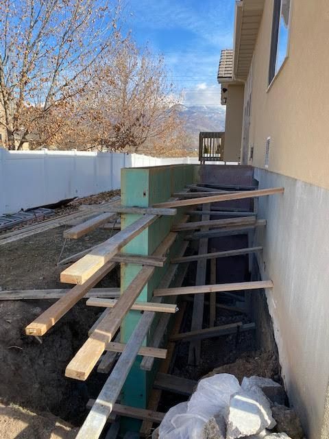 Retaining and Rock Walls