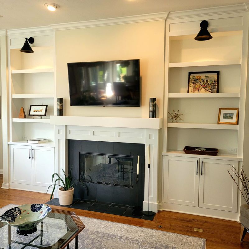Living Rooms & Lounges