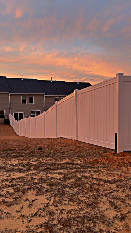 Vinyl fence 