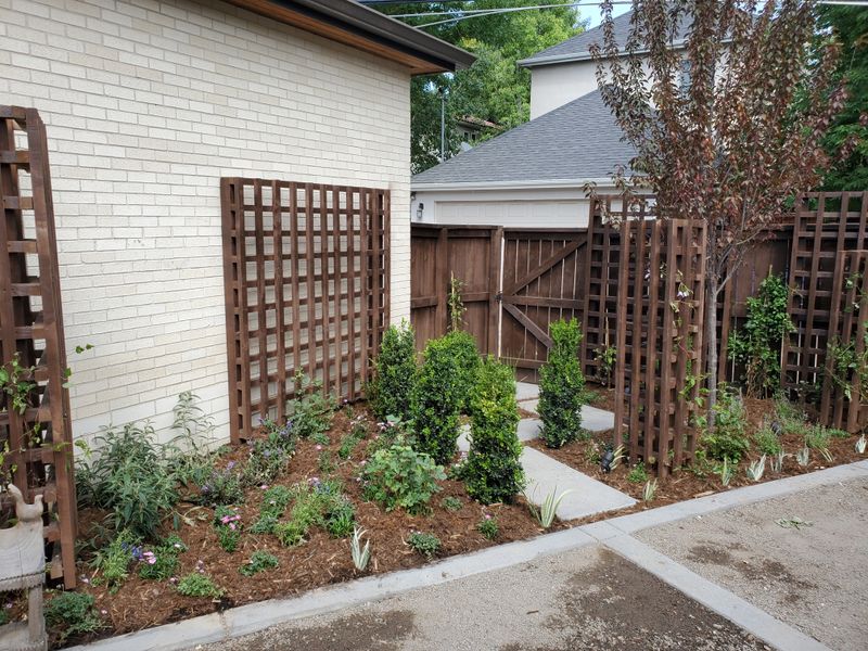 Mulch Installation