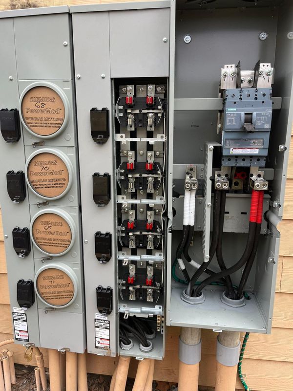 Circuit Breaker Installation and Repair