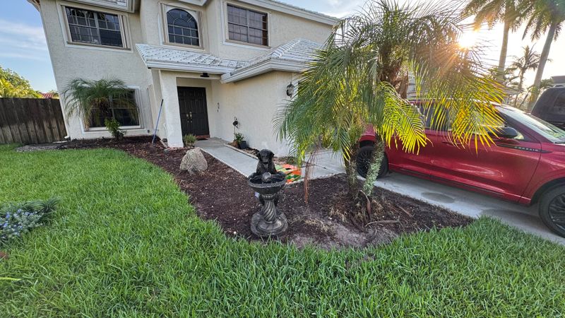 Front Yard Transformation: A Lush Landscaping Makeover in South Florida