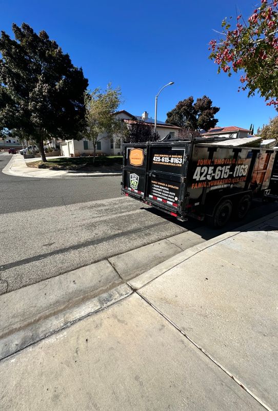 Junk removal in Palmdale CA