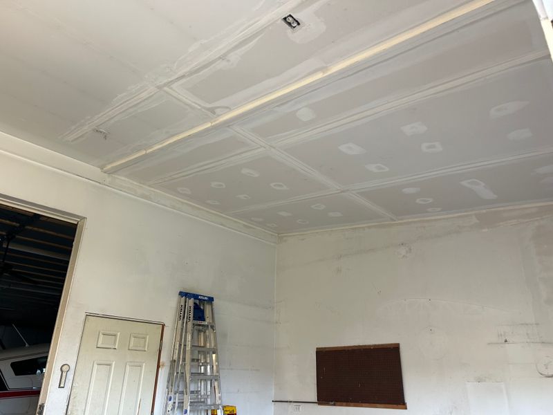 Drywall Installation & Drywall Repair
