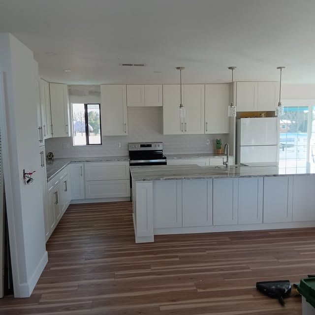 Custom Kitchen Remodeling