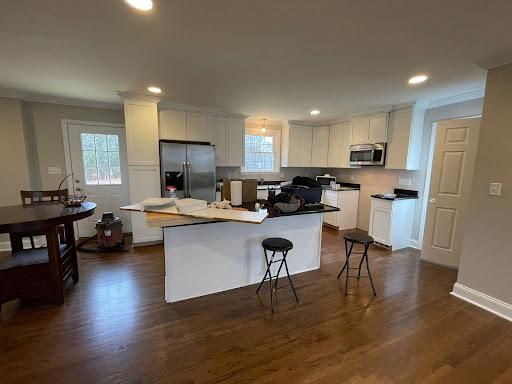 Cabinets Paint