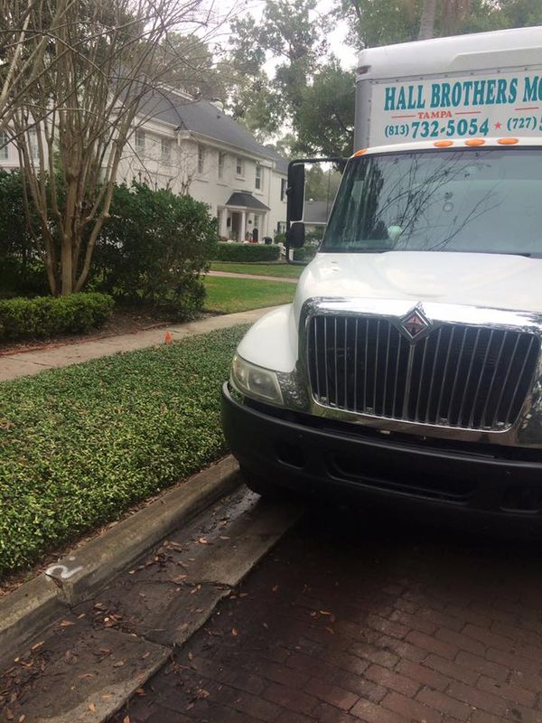 Residential Movers in Tampa, Florida 