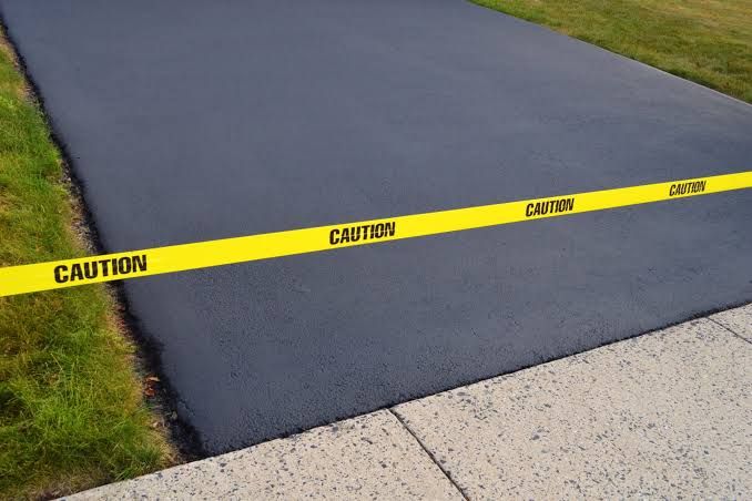 Asphalt Sealing