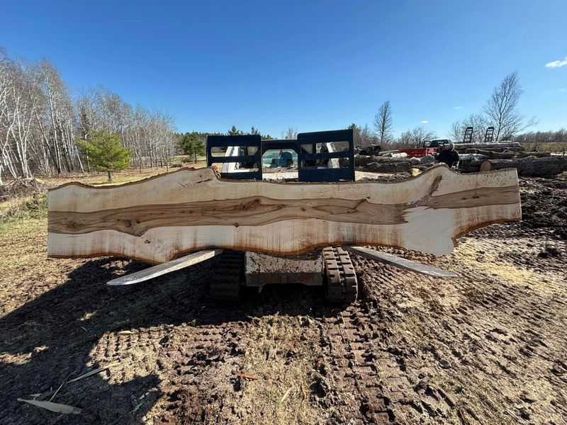 Custom Mobile Saw Milling