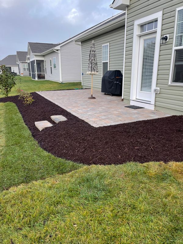Landscape Construction & Outdoor Living