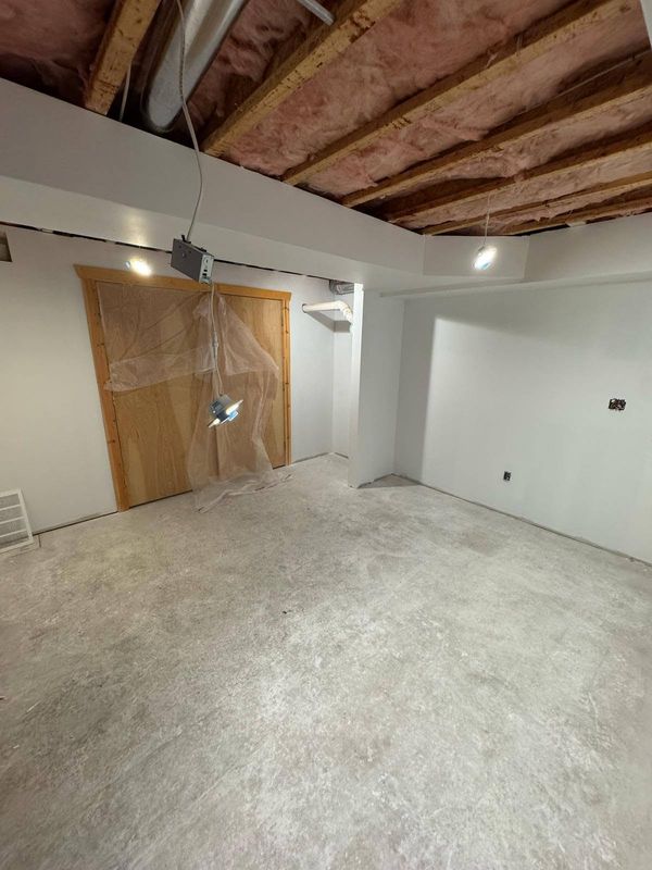 Hardwood Floor Refinishing