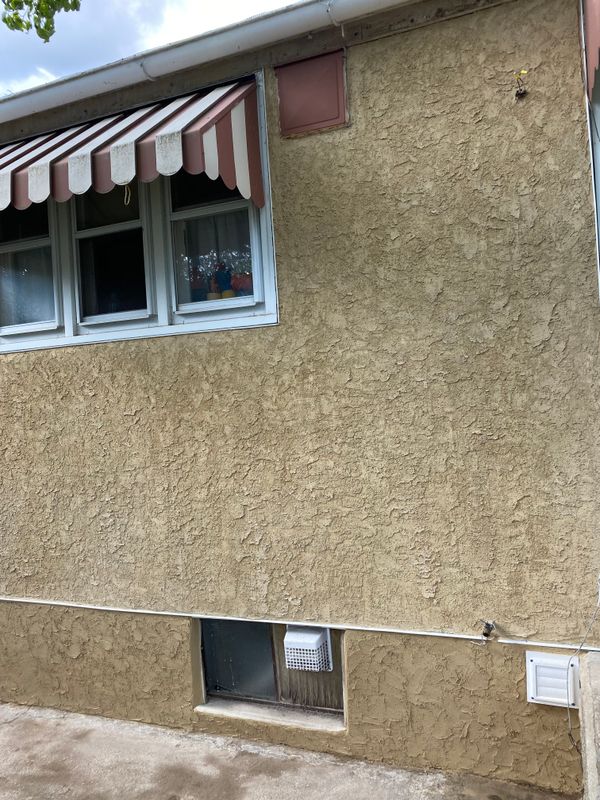 Stucco/Dryvit