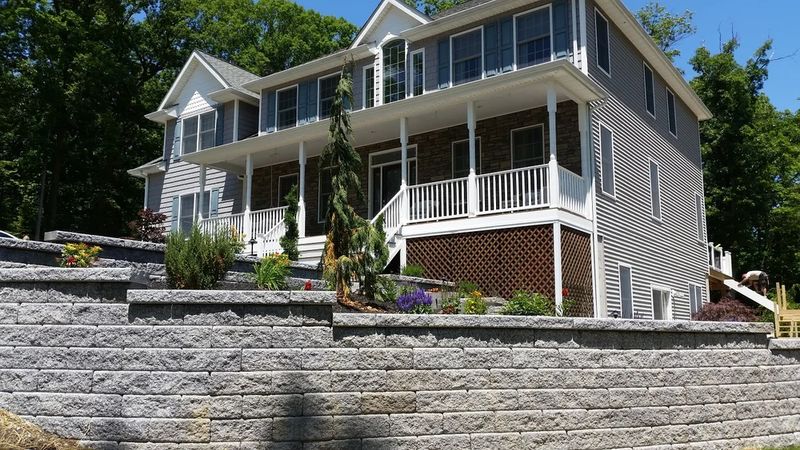 Retaining Walls & Steps