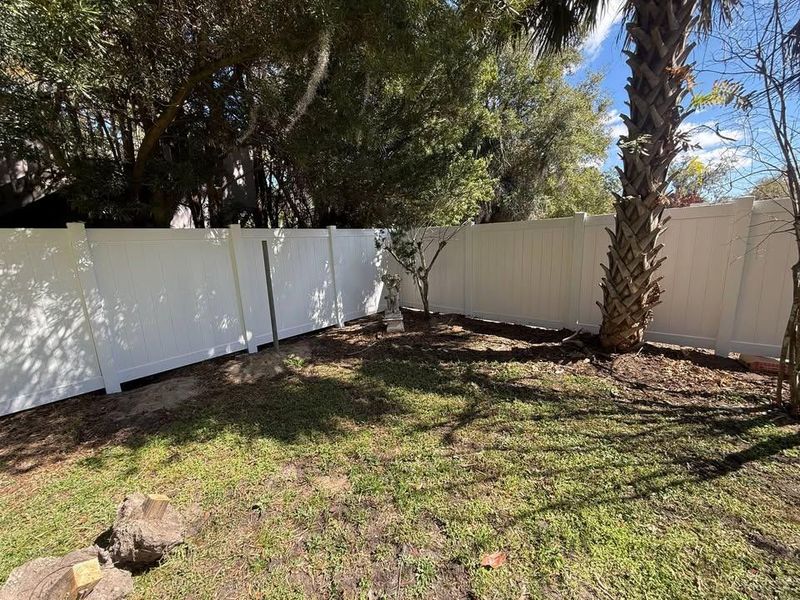 Vinyl Fencing