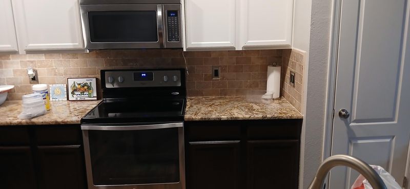 Kitchen and Cabinet Refinishing