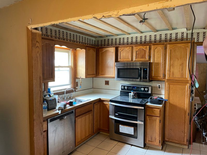 Cabinet Refinishing