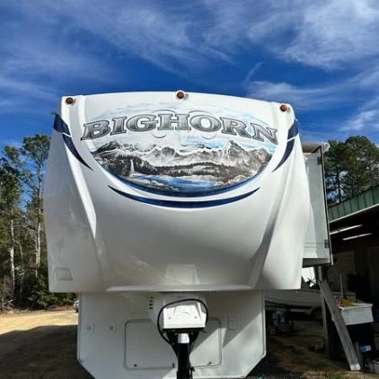 Fleet vehicle washing & More