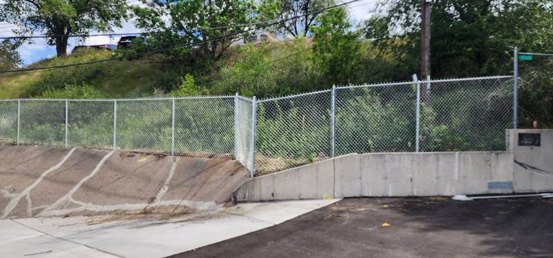 Commercial Fencing