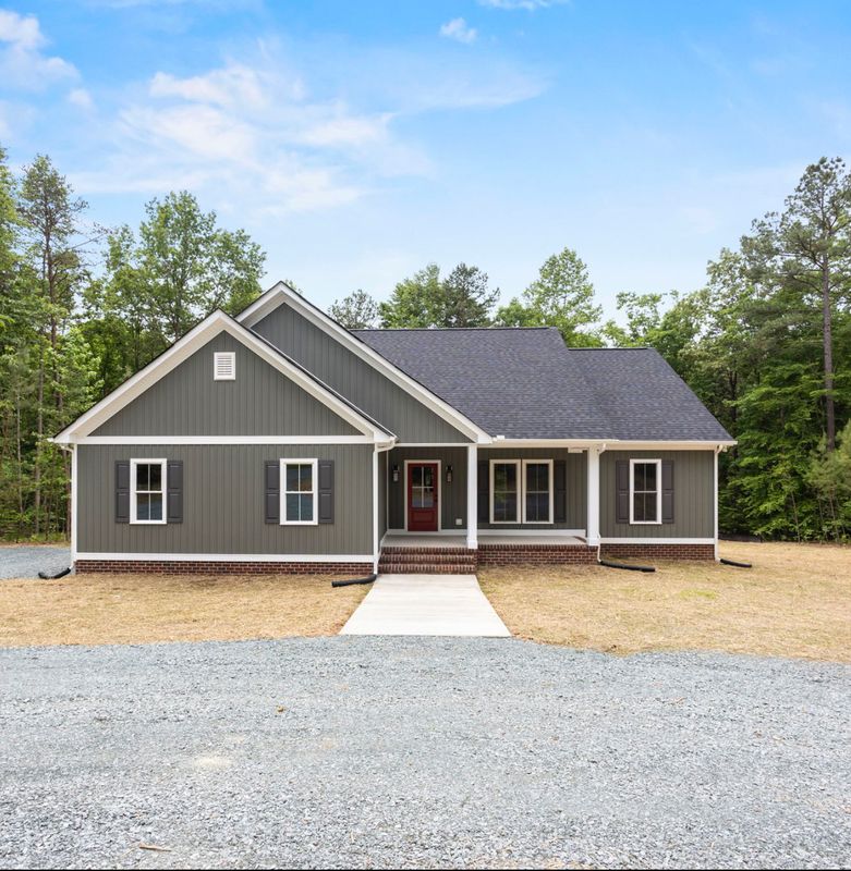 Row House (1530 Sq Ft)