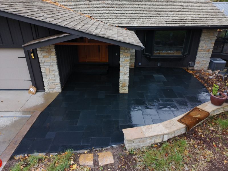 Natural Stone Patios/Walkways