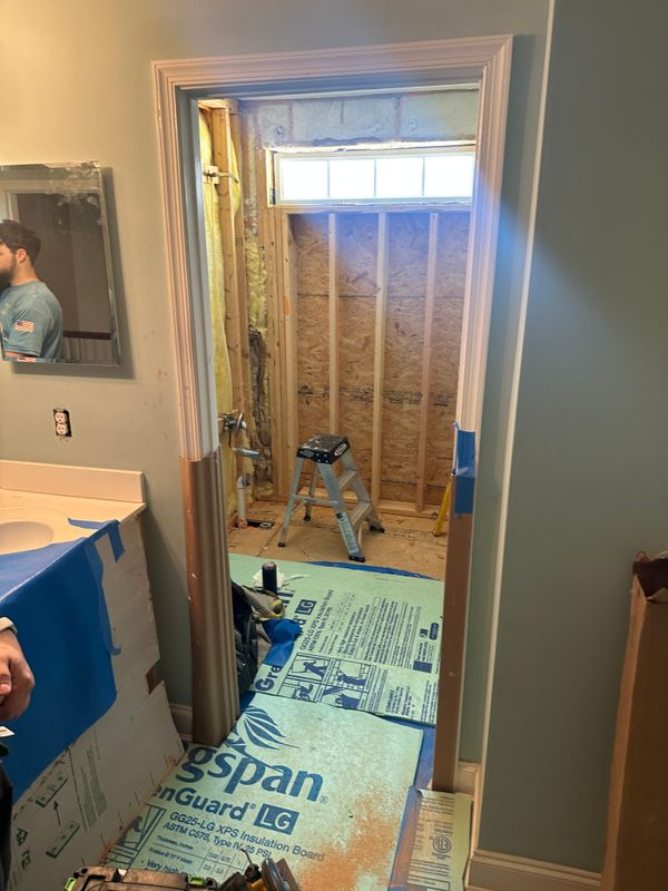 Parkside - hall bathroom 