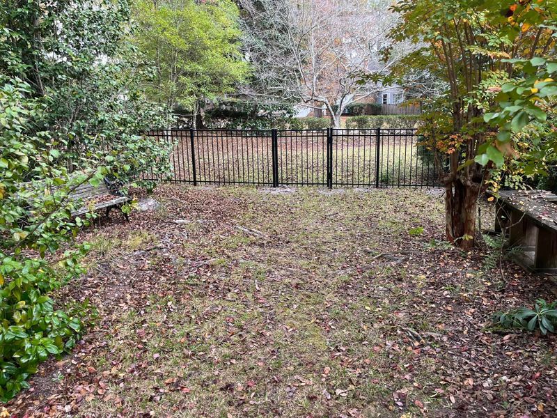 Aluminum Fence Installation