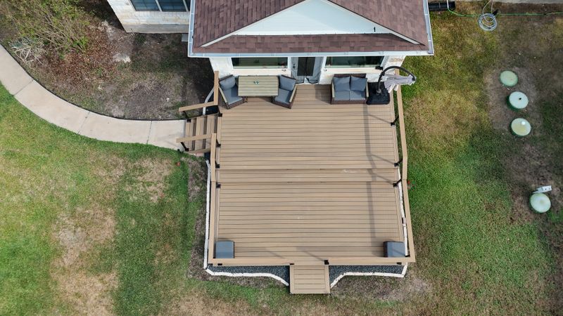 DECKING