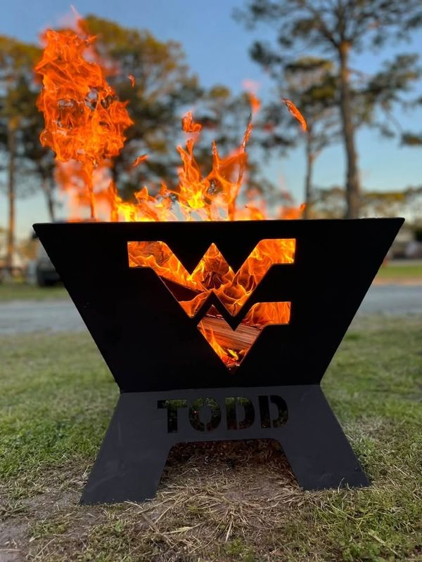 Firepits & BBQ Smokers