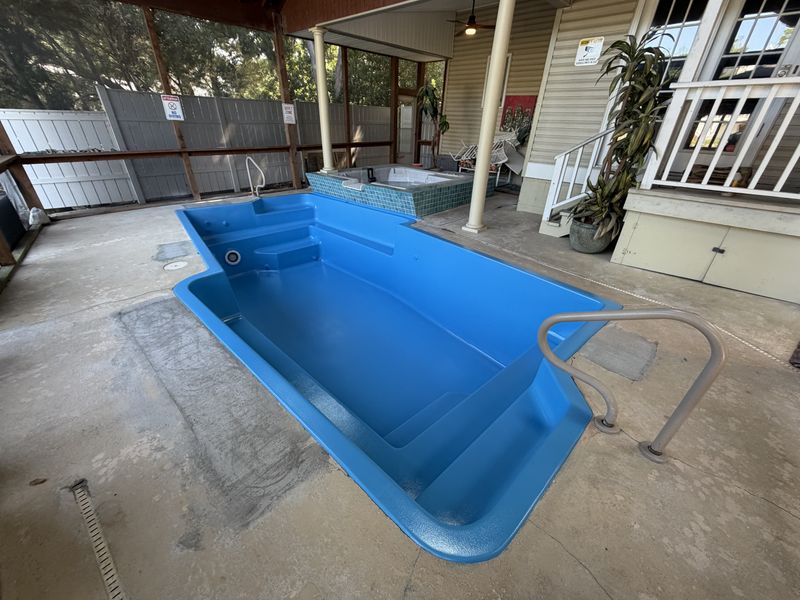 Pool Repair and Maintenance