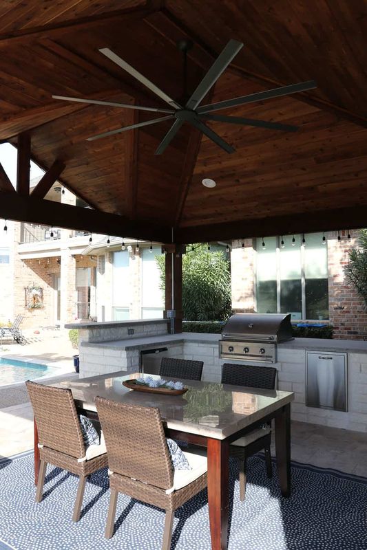 Outdoor Kitchen Construction