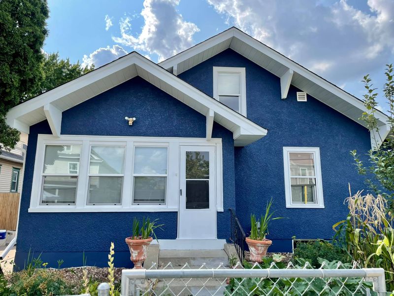 Exterior Photos