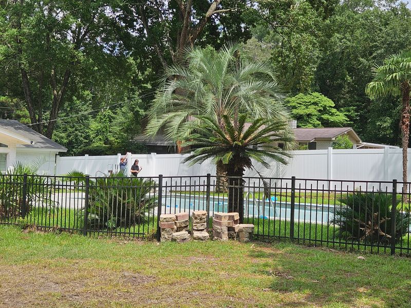 Black Aluminum Fences