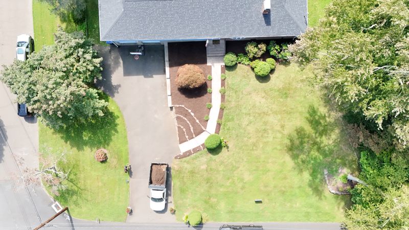 Plantings & Landscape Design