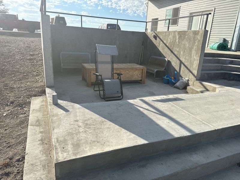 Custom decks & handrails