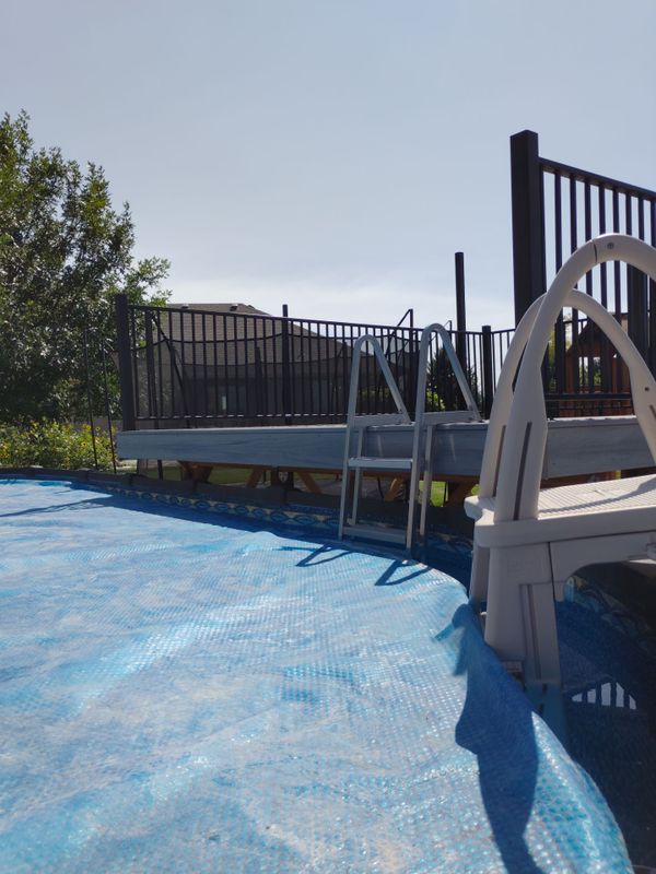 Custom decks & handrails